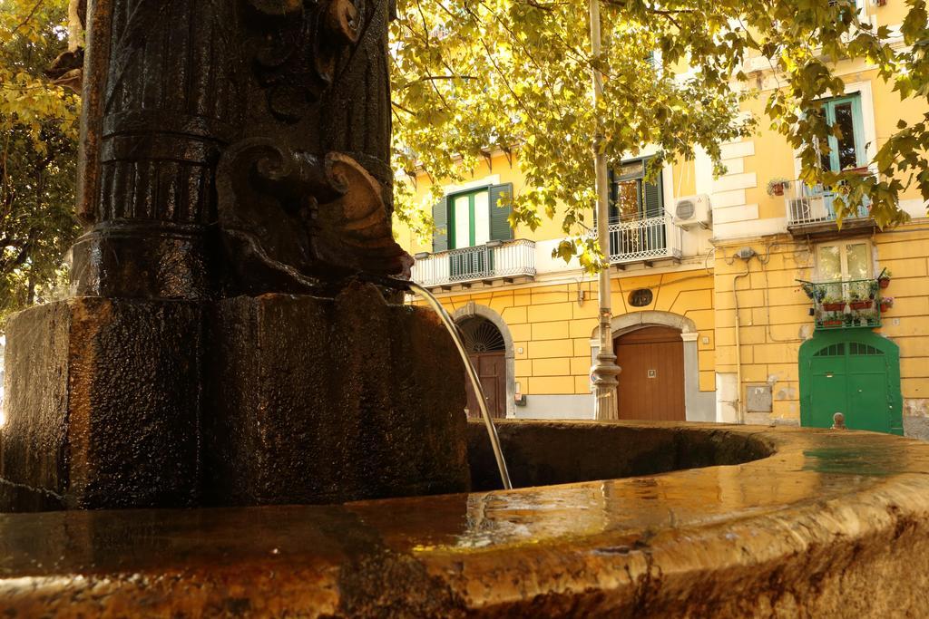 Piazza Alario Apartment Salerno Exterior photo