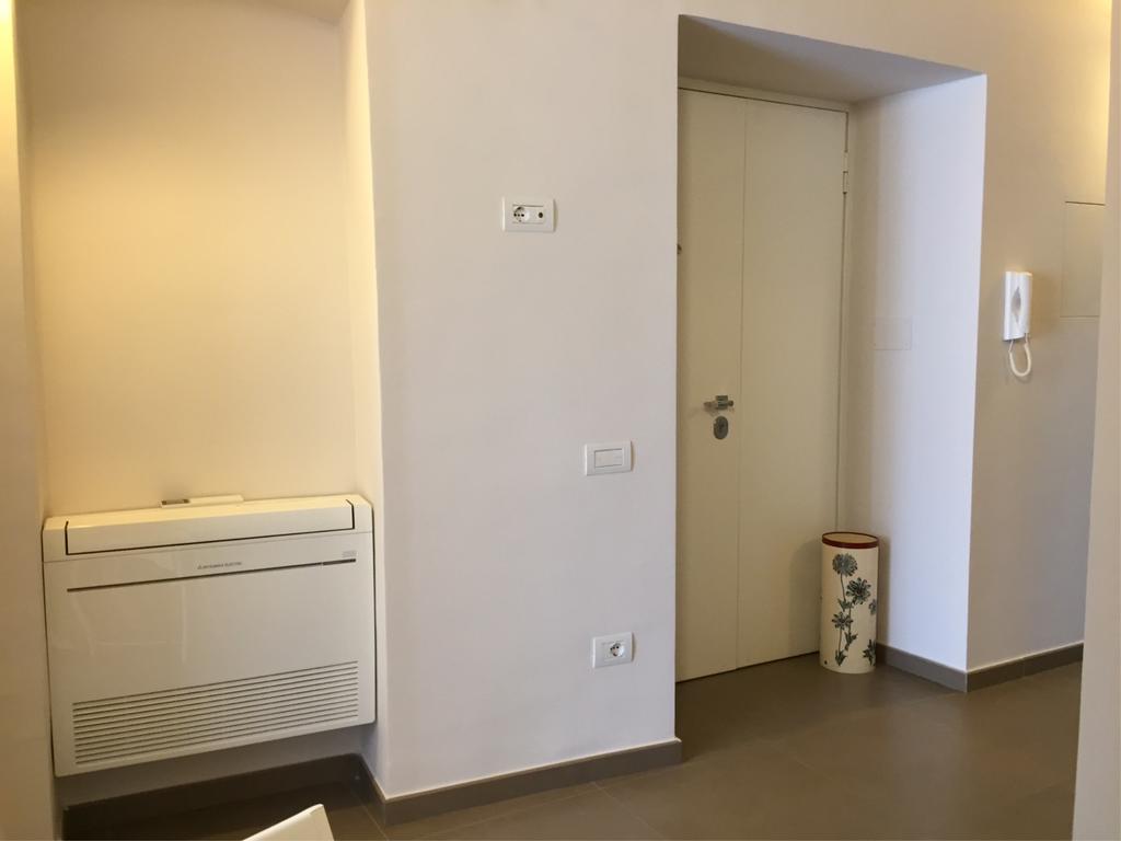 Piazza Alario Apartment Salerno Exterior photo